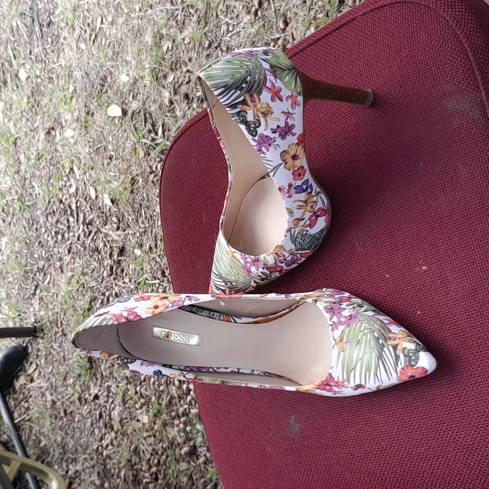 Ladies Shoes
